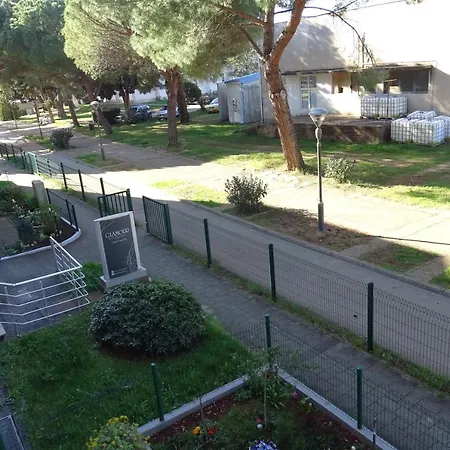 Centar Edda Joakima Rakovca 7 E 52470-umag *