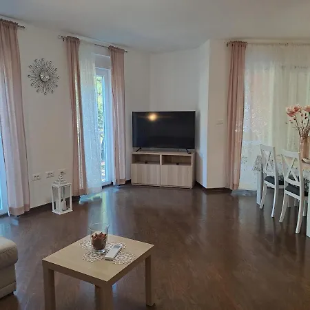 公寓 Centar Edda Joakima Rakovca 7 E 52470-umag