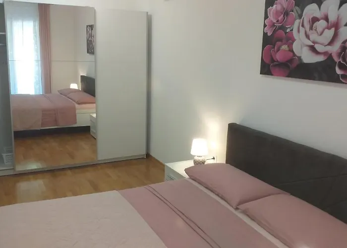 Centar Edda Joakima Rakovca 7 E 52470-umag