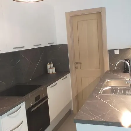 Centar Edda Joakima Rakovca 7 E 52470-umag Apartman Umag